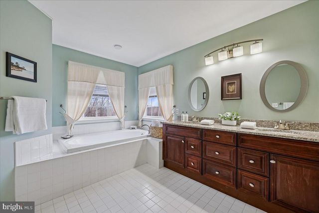 11001 GRASSY KNOLL TER, Germantown, MD 20876