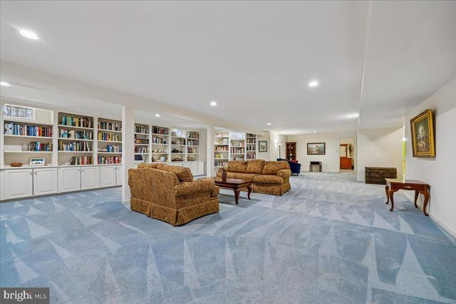 11001 GRASSY KNOLL TER, Germantown, MD 20876