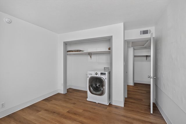 175 Malabu Drive 40, Lexington, KY 40503