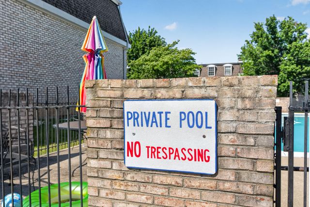 175 Malabu Drive 40, Lexington, KY 40503