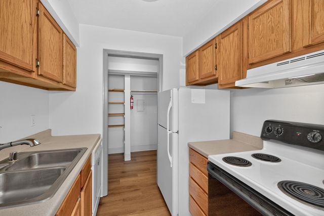 175 Malabu Drive 40, Lexington, KY 40503
