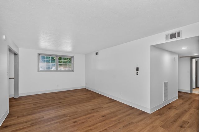 175 Malabu Drive 40, Lexington, KY 40503