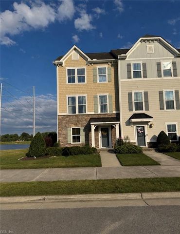 655 Mill Creek PW, Chesapeake, VA 23323