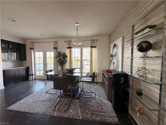 655 Mill Creek PW, Chesapeake, VA 23323