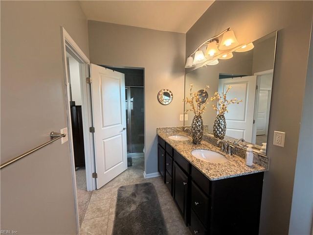 655 Mill Creek PW, Chesapeake, VA 23323
