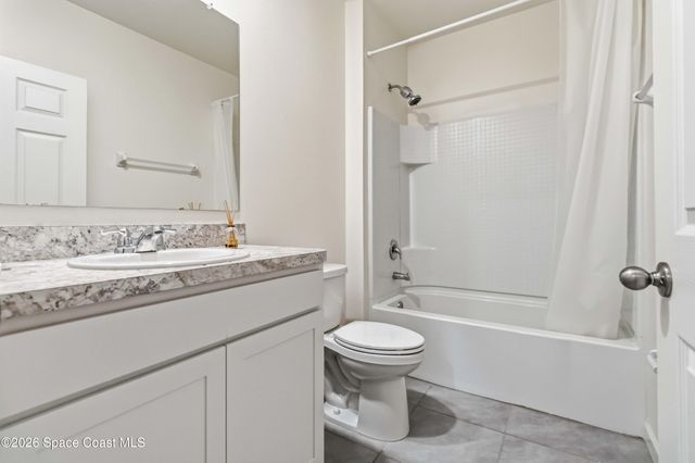 939 Remington Green Drive SE, Palm Bay, FL 32909