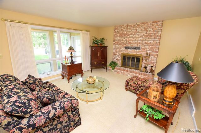 5340 Brobeck Street, Flint, MI 48532