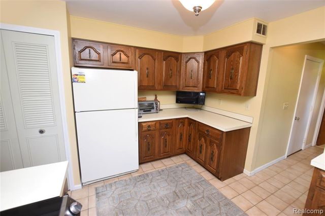 5340 Brobeck Street, Flint, MI 48532