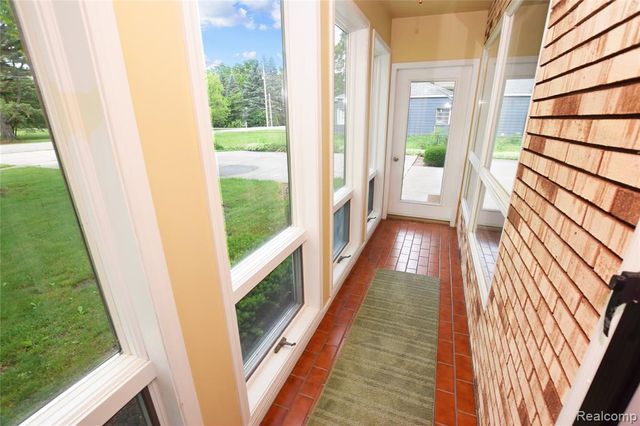 5340 Brobeck Street, Flint, MI 48532