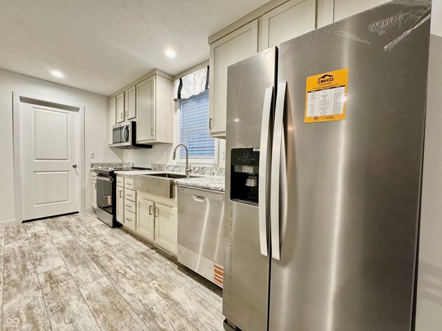 819 W Tanner Street, Brownstown, IN 47220