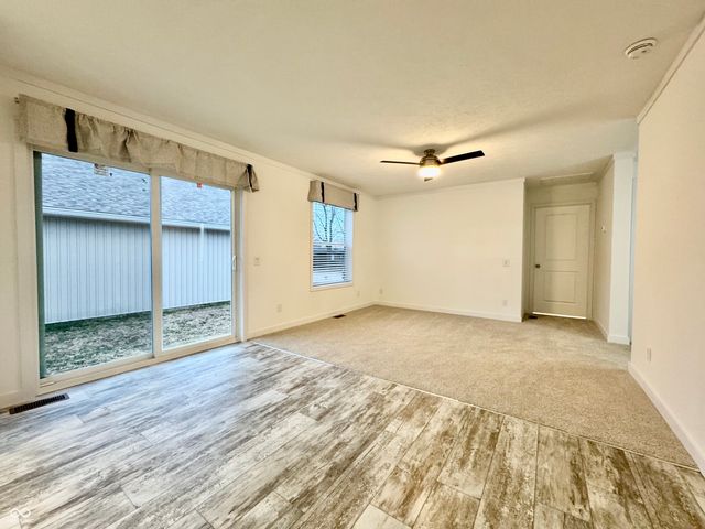 819 W Tanner Street, Brownstown, IN 47220