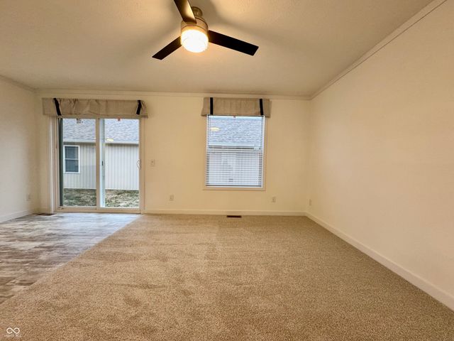 819 W Tanner Street, Brownstown, IN 47220