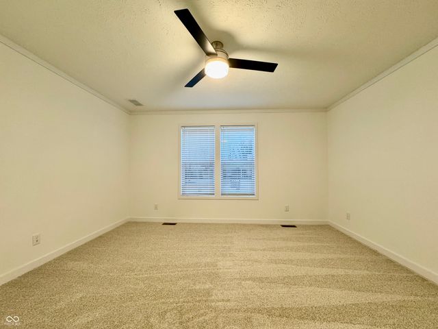 819 W Tanner Street, Brownstown, IN 47220