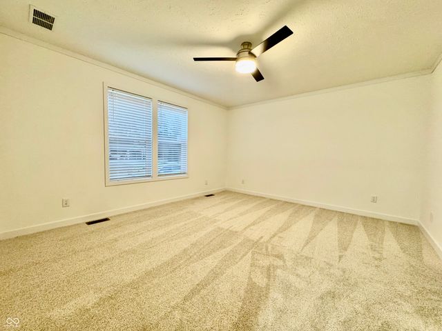 819 W Tanner Street, Brownstown, IN 47220