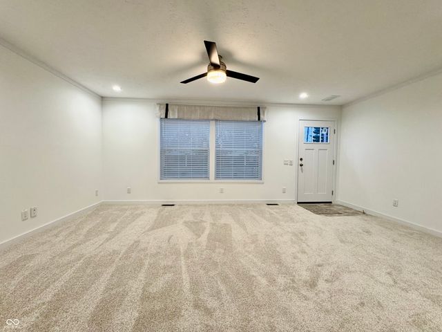 819 W Tanner Street, Brownstown, IN 47220