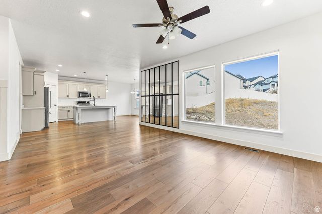 1806 W OLYMPUS DR, Saratoga Springs, UT 84045