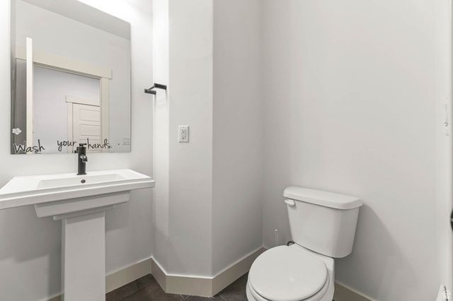 1806 W OLYMPUS DR, Saratoga Springs, UT 84045