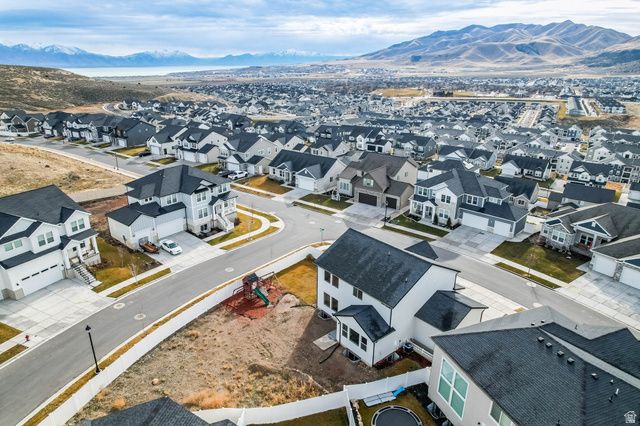 1806 W OLYMPUS DR, Saratoga Springs, UT 84045