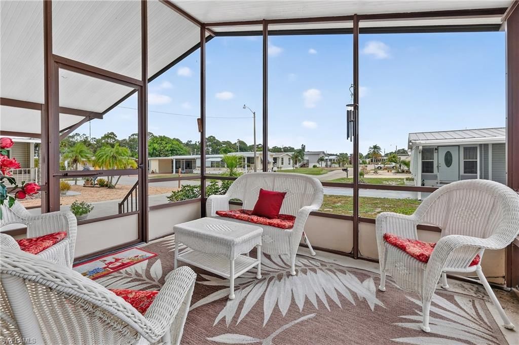 319 Shrub LN S, NORTH FORT MYERS, FL 33917 — photo 4