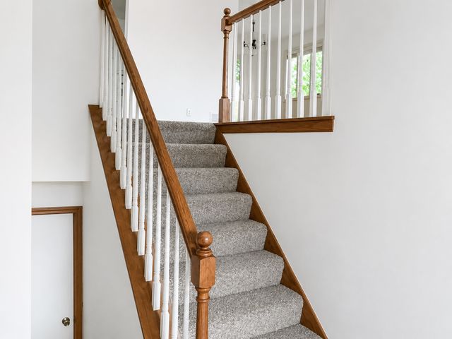 2916 Frank Street, Maplewood, MN 55109