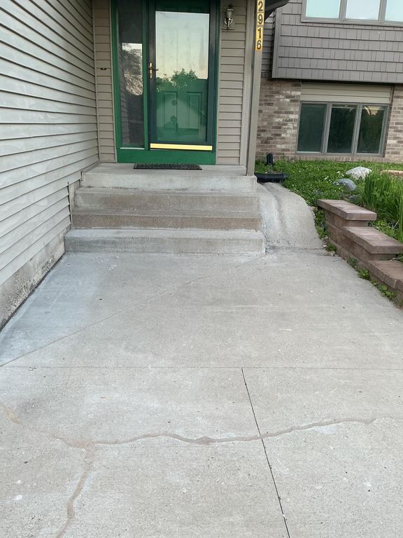 2916 Frank Street, Maplewood, MN 55109 — photo 3