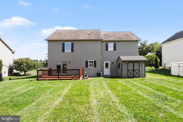 31 WOODVIEW DR, Mount Holly Springs, PA 17065