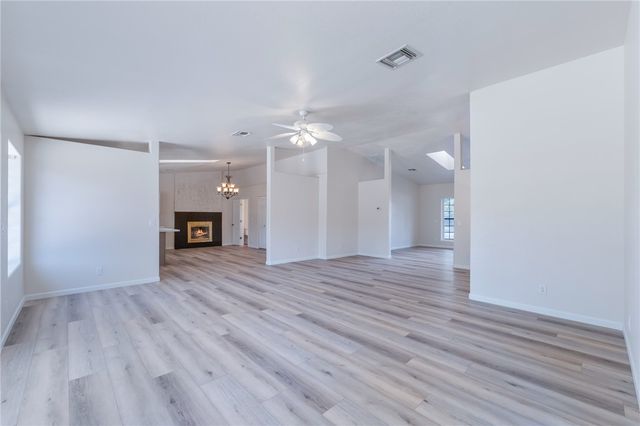 985 Crestwood Drive, Kingman, AZ 86409