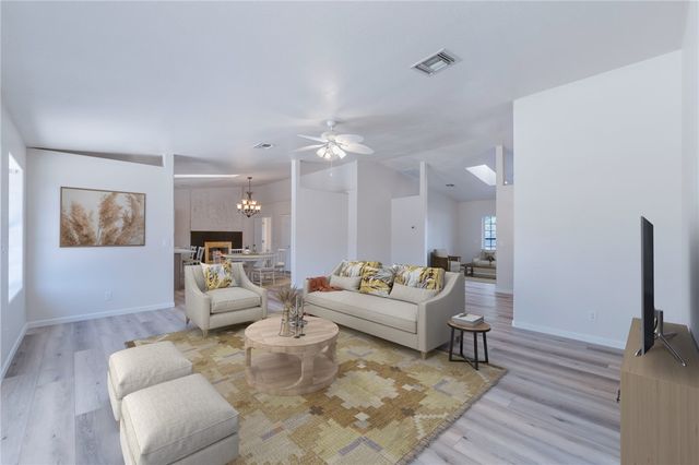 985 Crestwood Drive, Kingman, AZ 86409