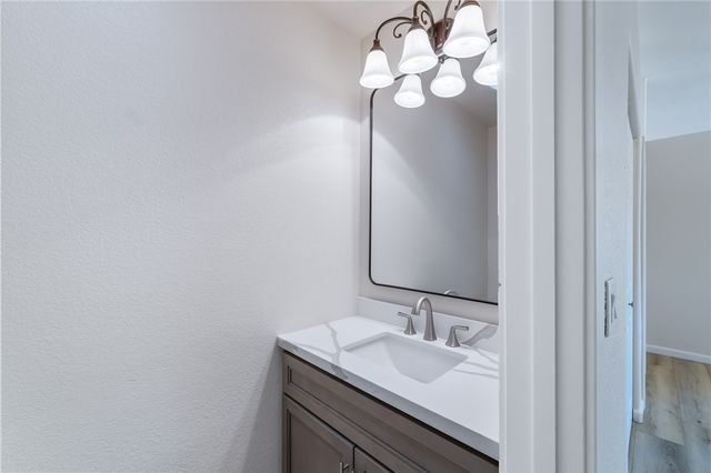 985 Crestwood Drive, Kingman, AZ 86409