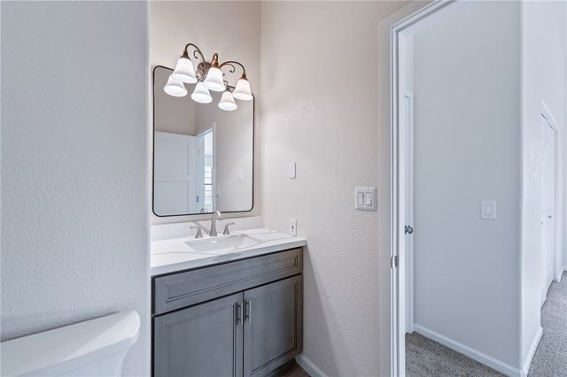 985 Crestwood Drive, Kingman, AZ 86409