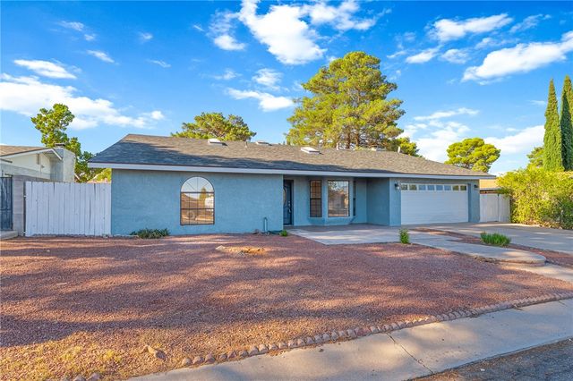 985 Crestwood Drive, Kingman, AZ 86409