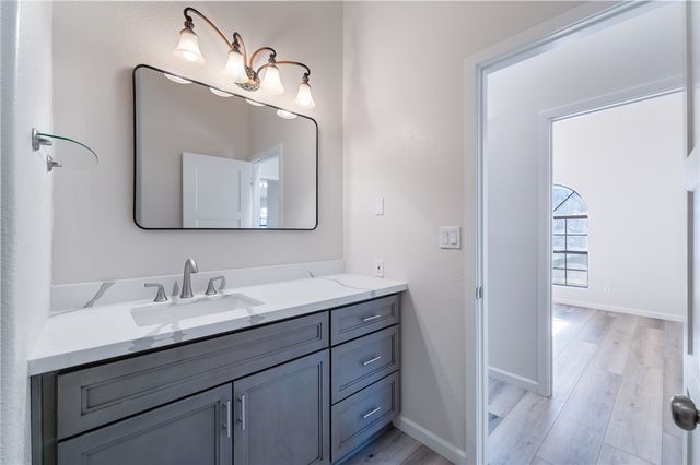 985 Crestwood Drive, Kingman, AZ 86409