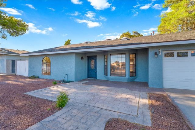 985 Crestwood Drive, Kingman, AZ 86409