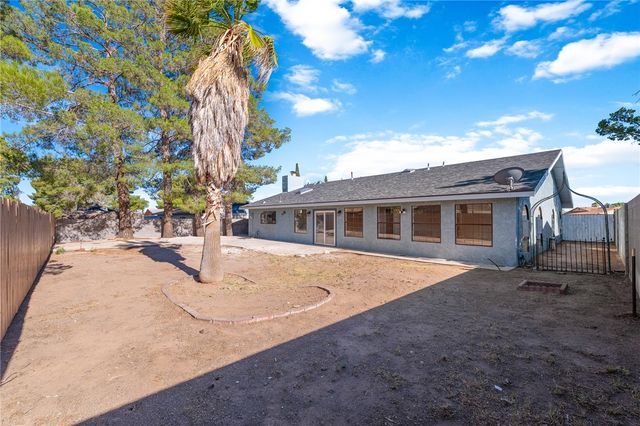 985 Crestwood Drive, Kingman, AZ 86409