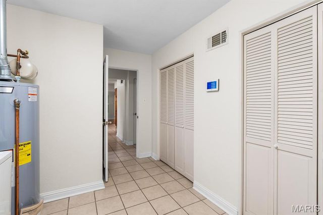 207 Country Club Lane, Belleville, IL 62223