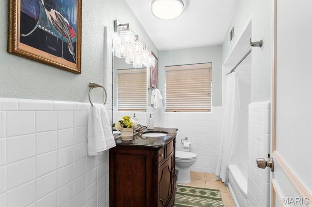 207 Country Club Lane, Belleville, IL 62223