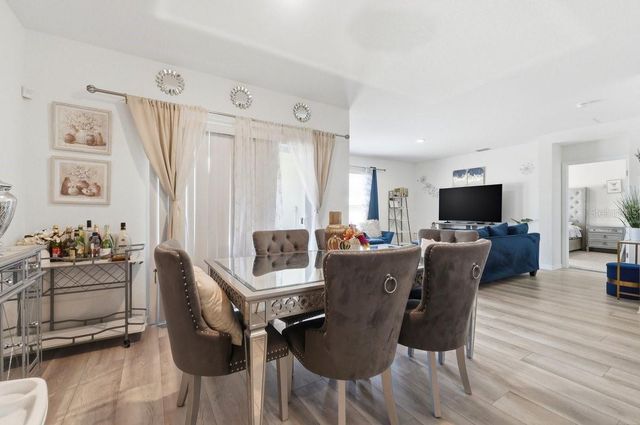 807 AUBURN GROVE COURT, Auburndale, FL 33823