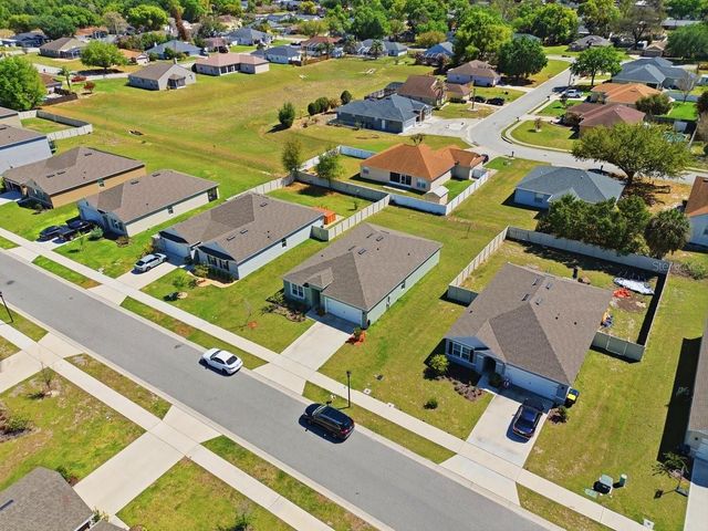 807 AUBURN GROVE COURT, Auburndale, FL 33823