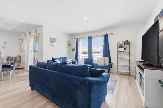 807 AUBURN GROVE COURT, Auburndale, FL 33823