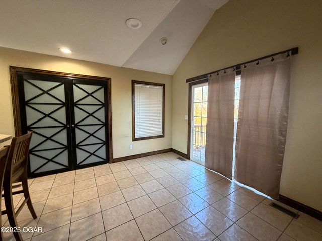 111 Briarbrook Drive, Carl Junction, MO 64834