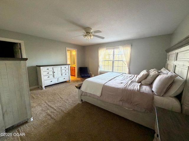 111 Briarbrook Drive, Carl Junction, MO 64834