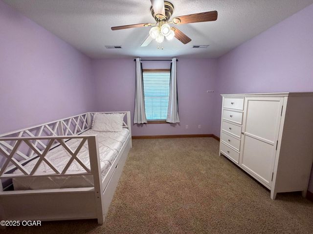 111 Briarbrook Drive, Carl Junction, MO 64834