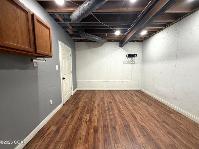 111 Briarbrook Drive, Carl Junction, MO 64834