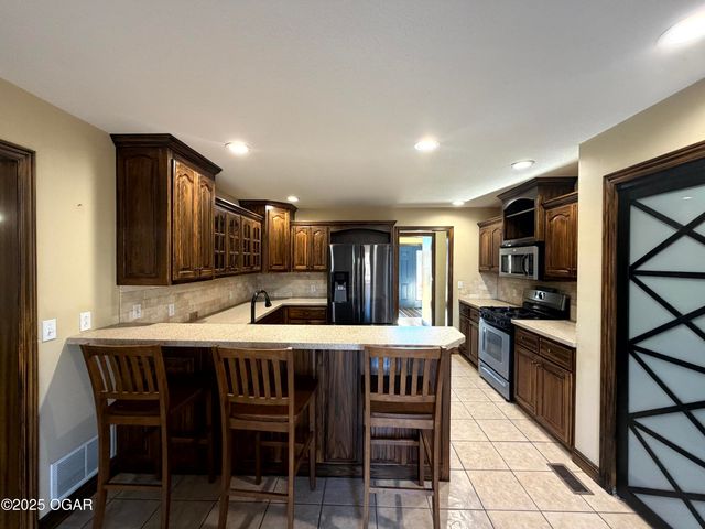 111 Briarbrook Drive, Carl Junction, MO 64834