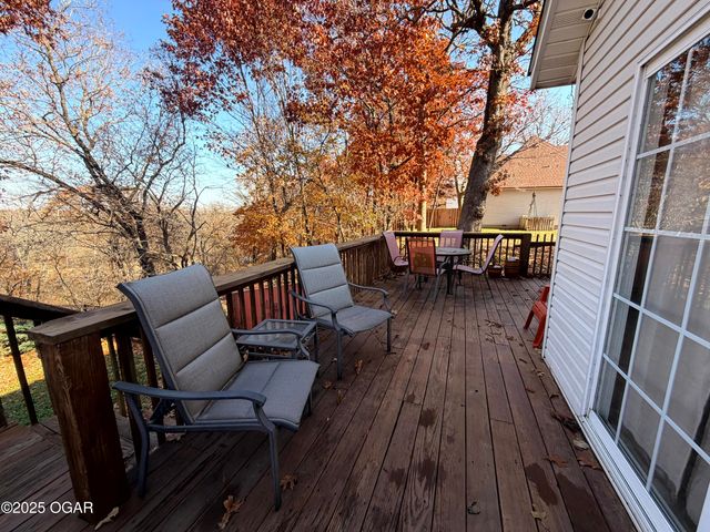 111 Briarbrook Drive, Carl Junction, MO 64834