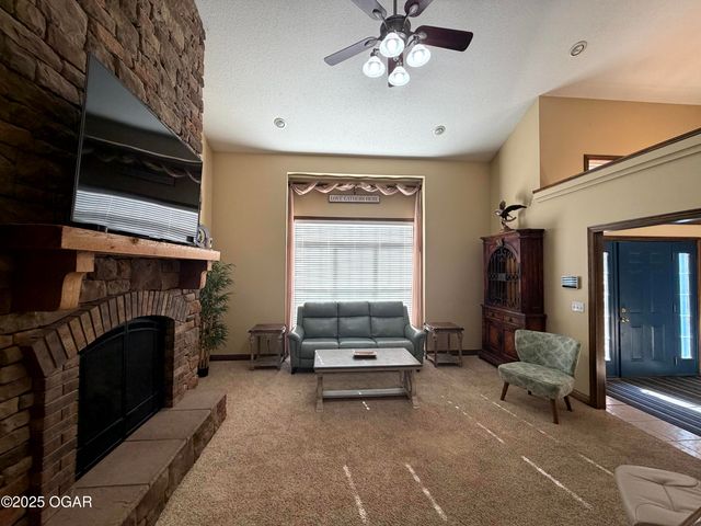 111 Briarbrook Drive, Carl Junction, MO 64834