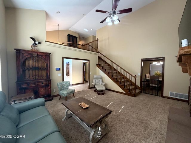 111 Briarbrook Drive, Carl Junction, MO 64834