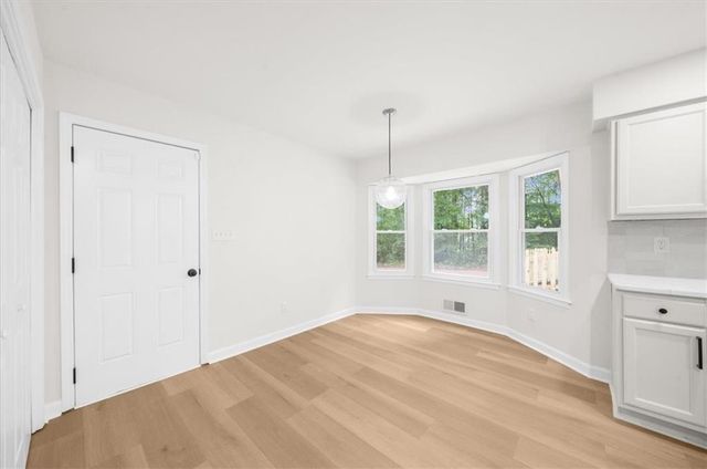125 Silver Leaf Drive, Fayetteville, GA 30214