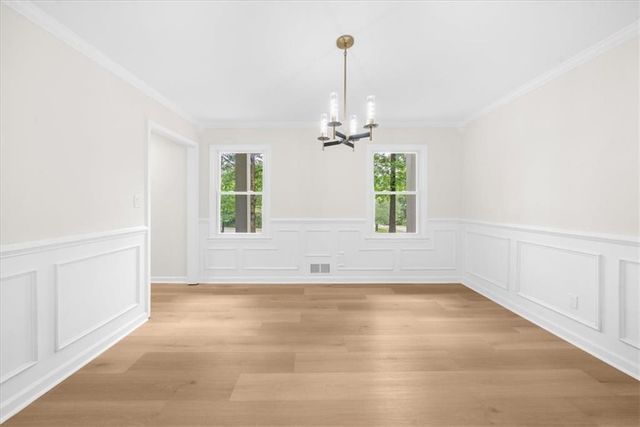 125 Silver Leaf Drive, Fayetteville, GA 30214