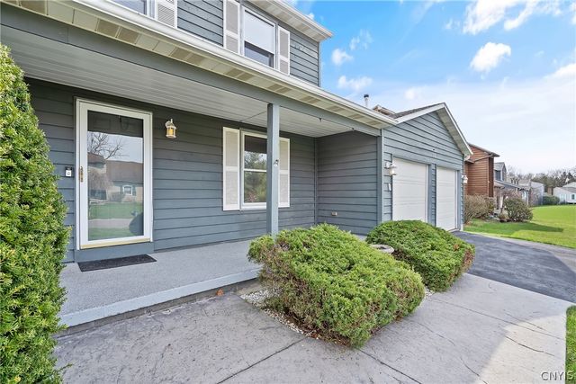 105 Mercury Circle, Salina, NY 13088